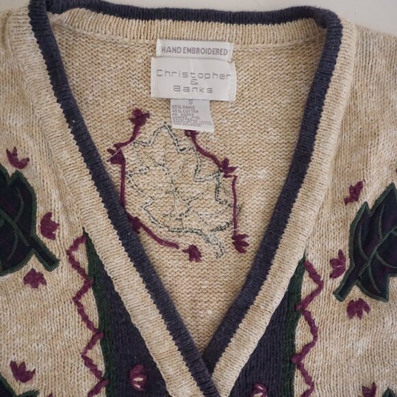 Vintage Christopher & Banks Leaf Embroidered Knit Sweater Vest Cottagecore S - Picture 7 of 7